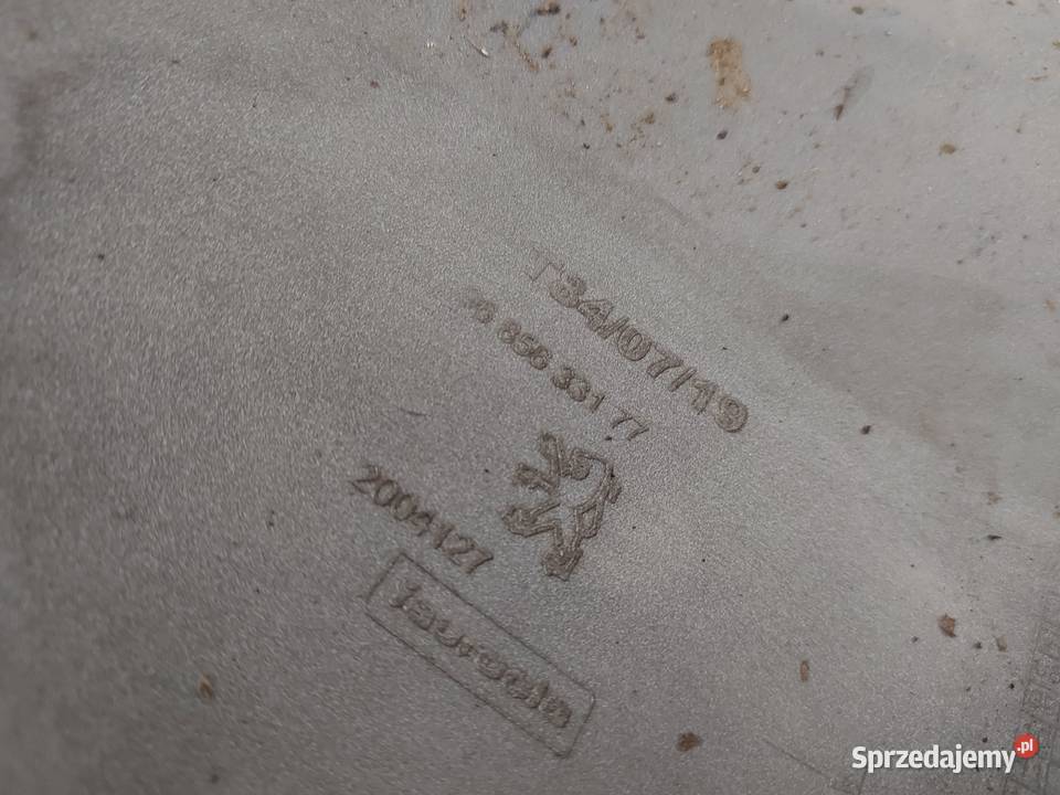 PEUGEOT 3008 I zderzak tył 9684964277 Kielce sprzedam