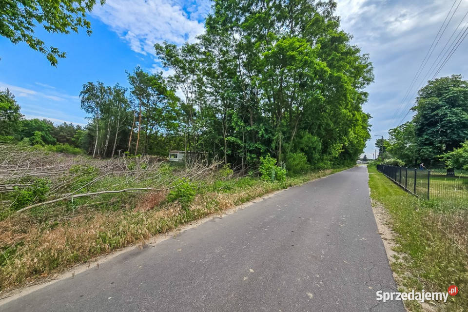 Duża działka 3116 m z WZ w spokojnej okolicy Podłęże