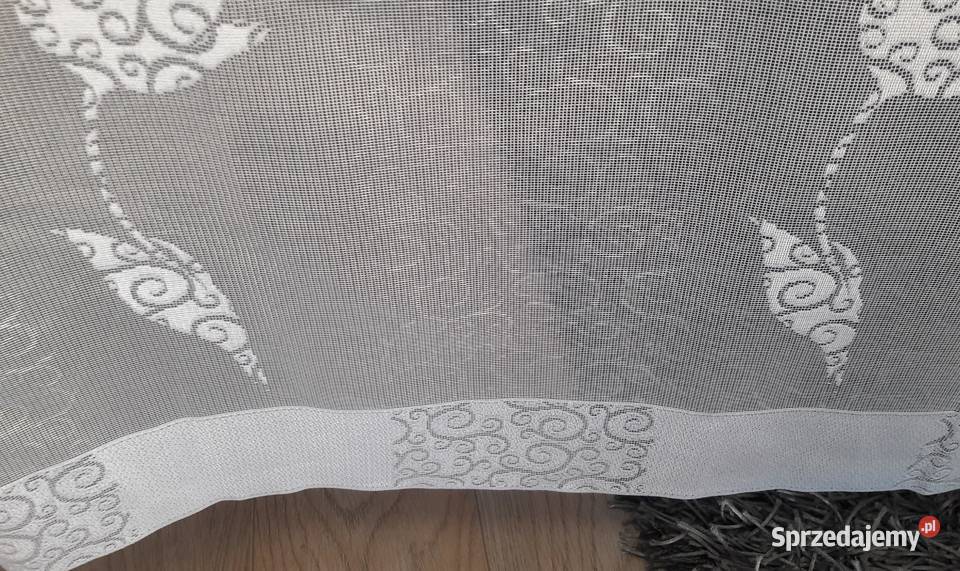 Żakardowa biała firanka pasy pionowe kwiaty 450 Wystrój okien Radom
