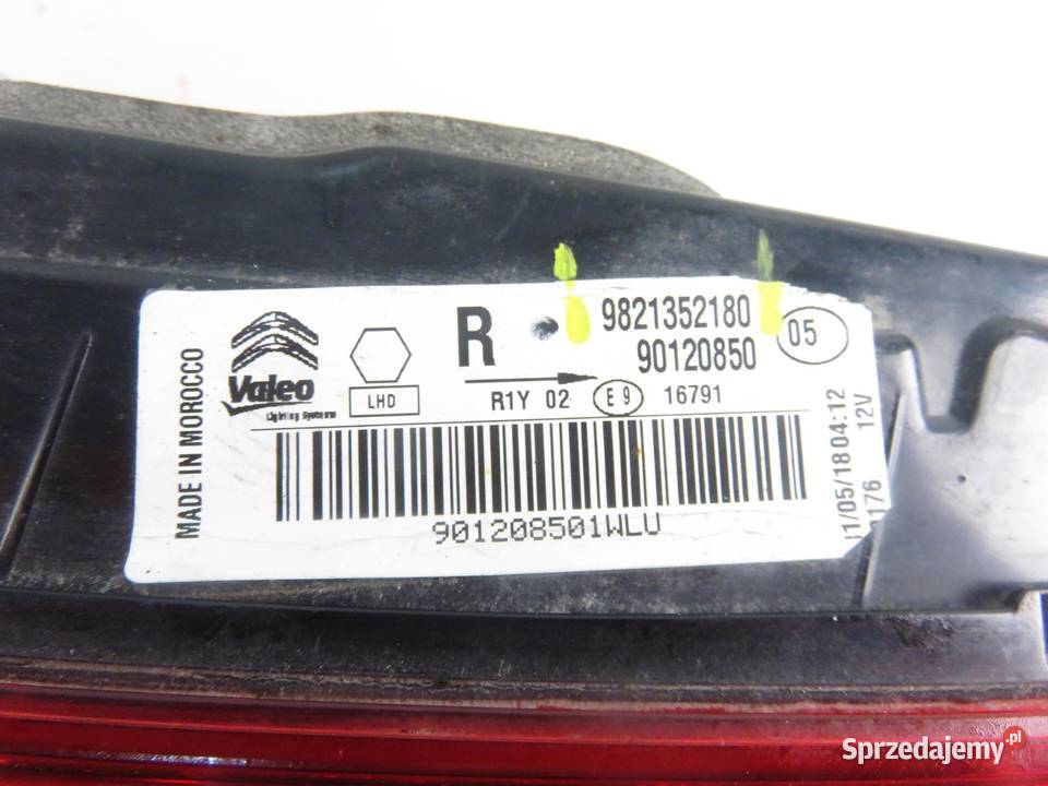 LAMPA PRAWA TYLNA KLAPA CITROEN C4 CACTUS osobowe małopolskie