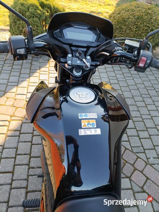Honda CB125F 2024r turystyczny Sieradz sprzedam