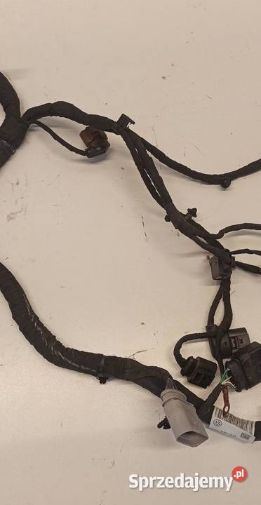 SKODA KAROQ WIĄZKA SILNIKA 15 TSI 05E971610K osobowe dolnośląskie