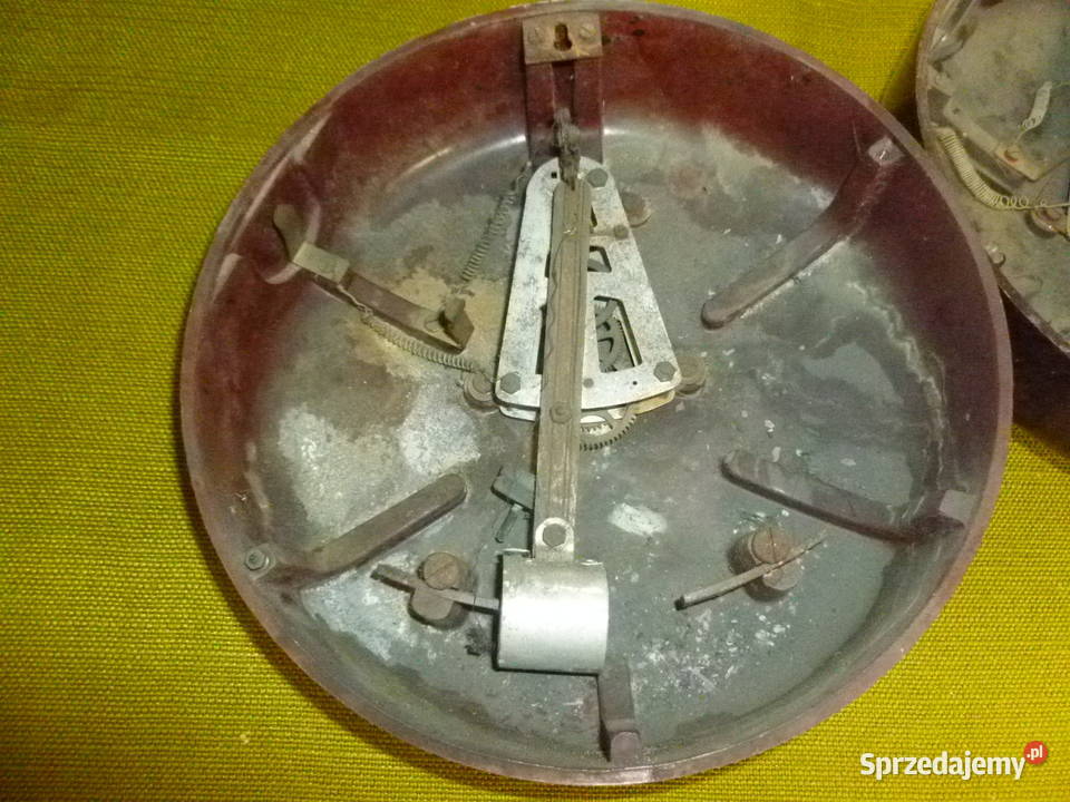 Zegar bateryjny bakielitowy