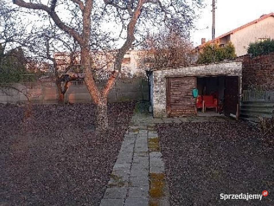 Syndyk sprzeda udziały 18 w nieruchomościach balkon Osięciny