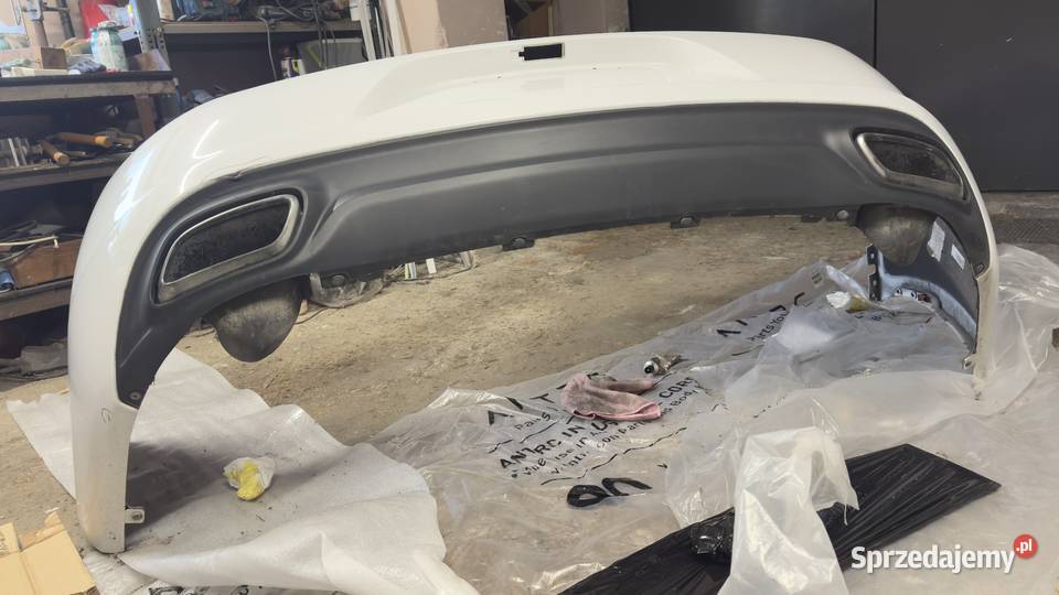 Zderzak Dodge Charger 2015 Tyłtylni osobowe Rybnik sprzedam