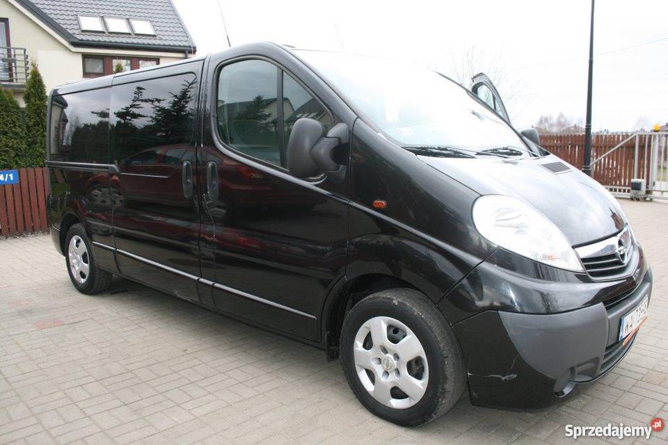 Opel Vivaro 20 6osobowy w stanie mazowieckie