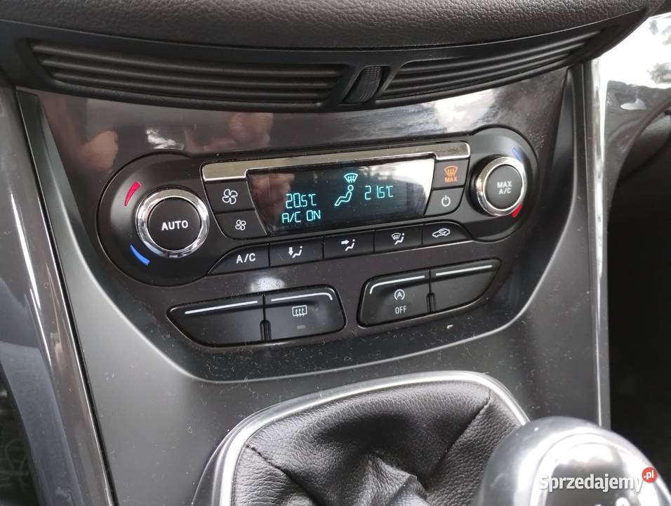 Ford Kuga wymianie rozrządu i oleju wspomaganie kierownicy