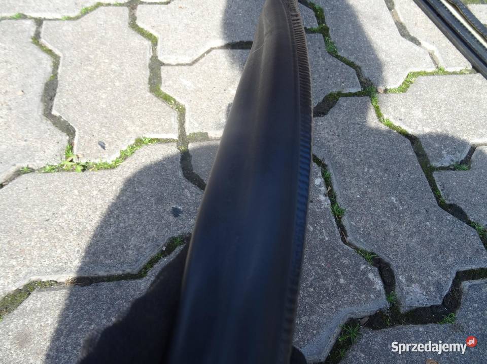 AUDI A8 D2 9902 USZCZELKA GUMA DRZWI PRZOD TYL osobowe wielkopolskie Przemęt