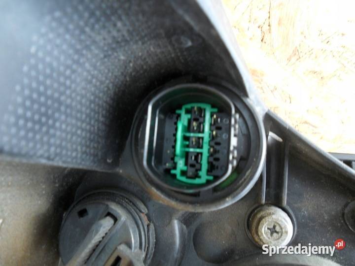 Kia Ceed III 09 lampa lewa xenon Nowy Tomyśl