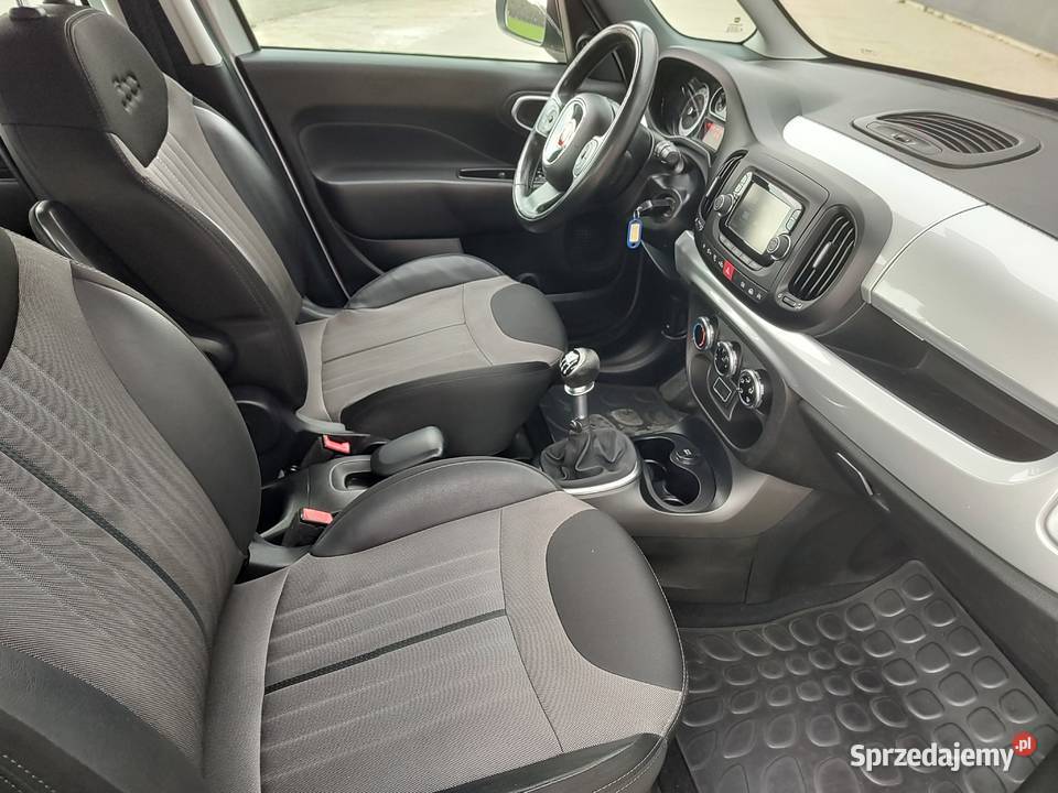 FIAT 500 L 7 MIEJSCOWY lakier metallic Leszno