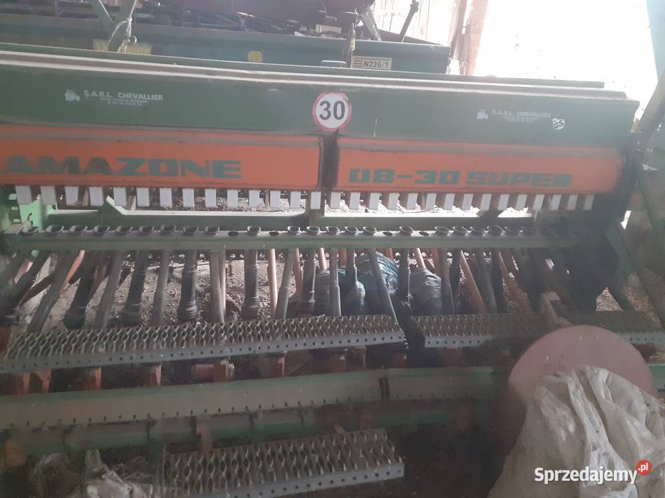 Siewnik amazone D8 3m Hubinek sprzedam