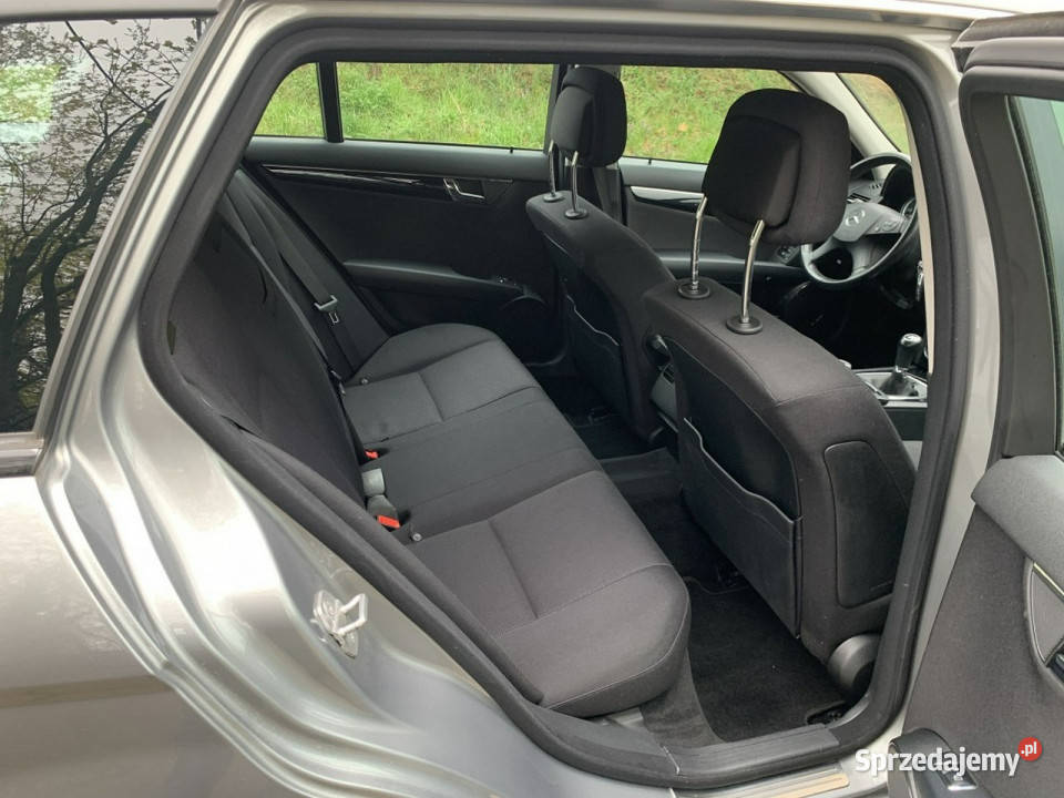 Mercedes C 200 Mercedes C 200 Opłacony Navi centralny zamek wielkopolskie Gostyń