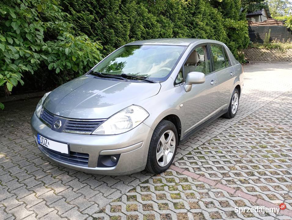 Nissan Tiida 16 benzyna 2007r Sedan nieuszkodzony Tiida Dzierżoniów