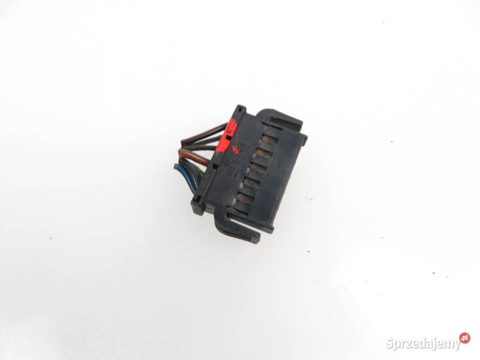 LAMPA LEWA TYLNA VW LUPO 6X1 6E1 6X0945111D osobowe