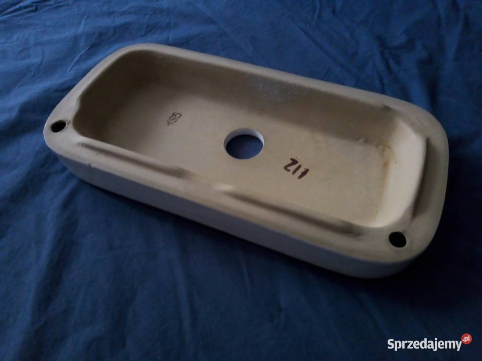 Pokrywa spłuczki 385 x 185 mazowieckie