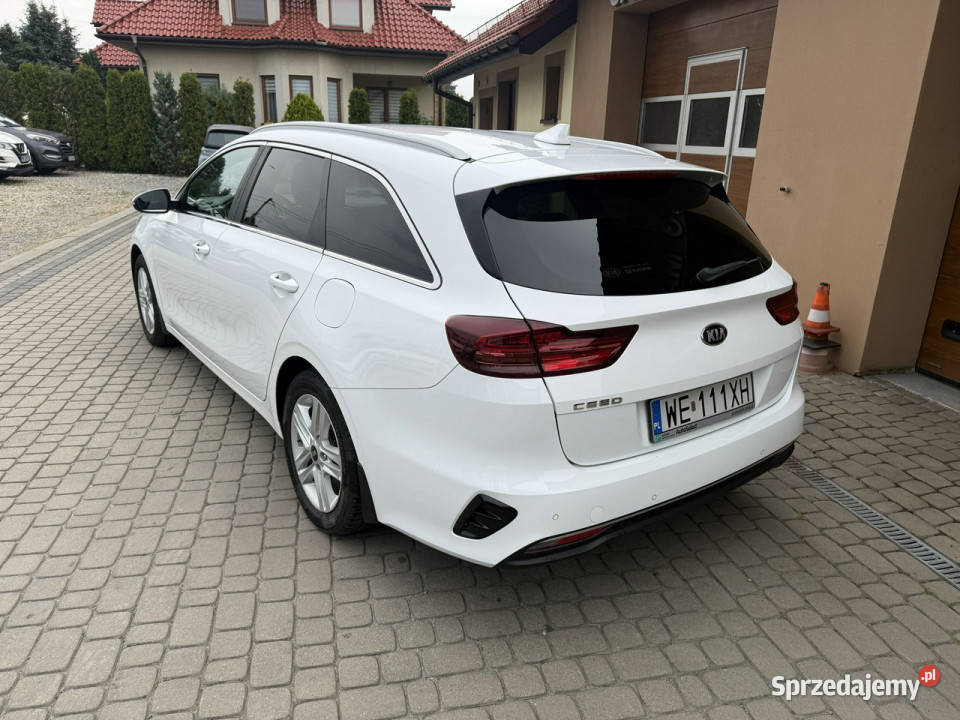 Kia Ceed 14 TGDI 140 Automat CarPlay Kamera III śląskie Orzech