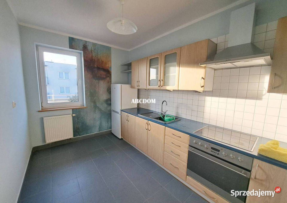 2 pokoje balkon Winda garaż 2 komórki Liczba pokoi 2 Kraków sprzedam