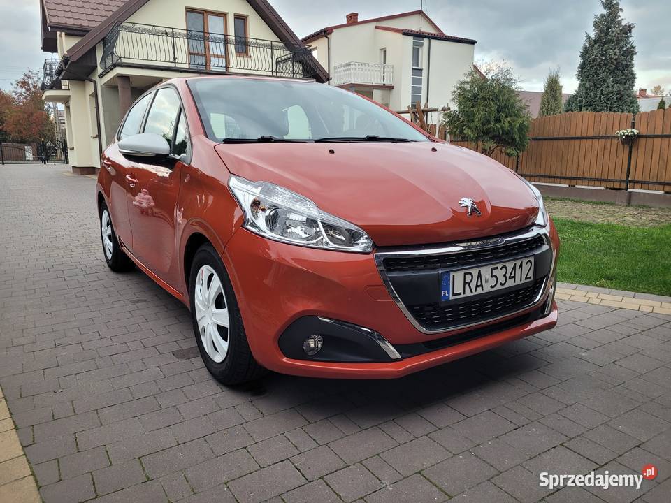 Peugeot 208 lift Rok produkcji 2019