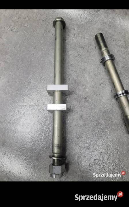 KAWASAKI Z 900 Z900 25 OŚKA OŚ PRZEDNIA PRZÓD Nowy Tomyśl