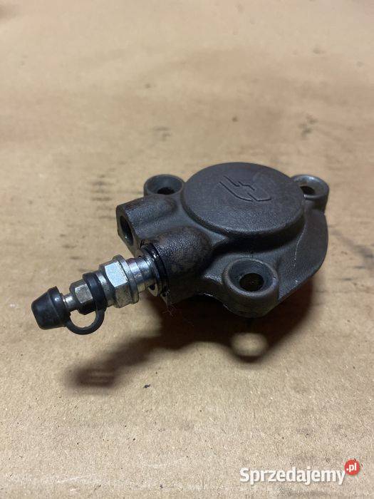 Aprilia Dorsoduro 750 900 wysprzęglik siłownik sprzedam