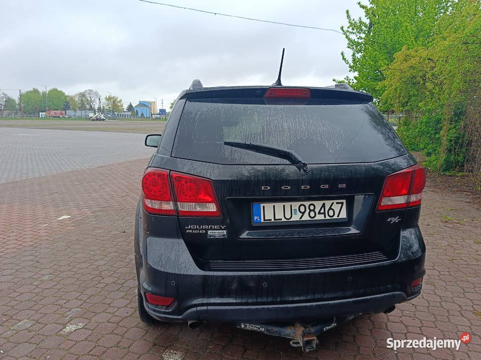 Sprzedam super wygodne auto czujnik parkowania Journey Łuków