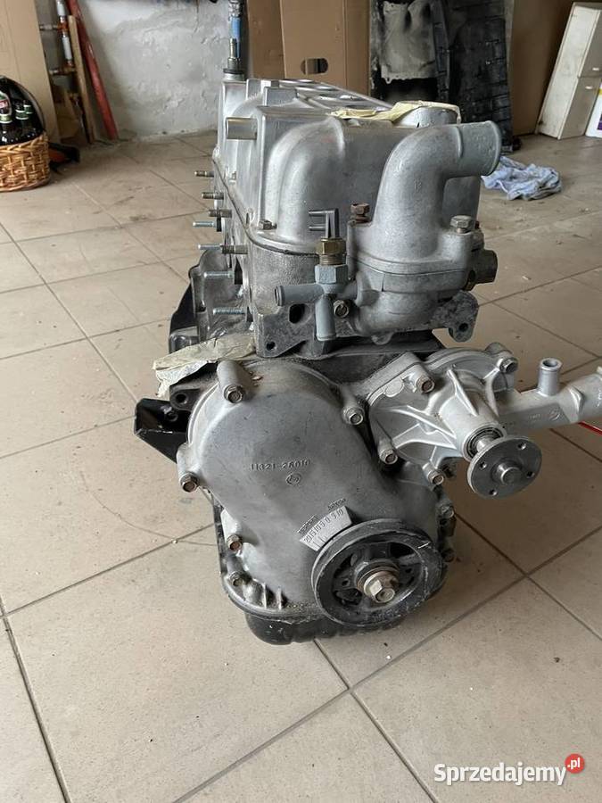 Silnik 2TB 16 toyota celica ta22 Rok produkcji 1976