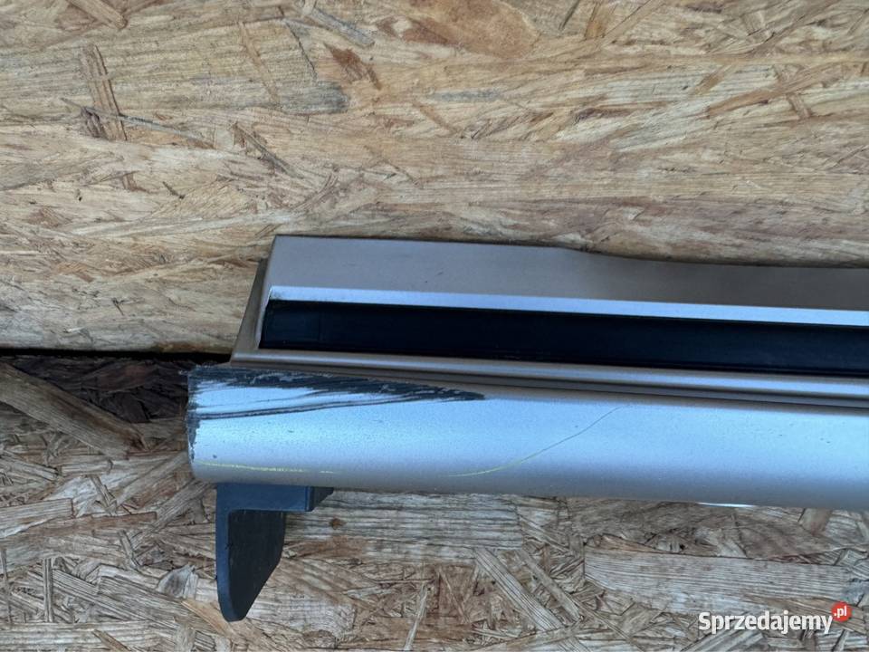 Próg listwa progowa prawa rh hyundai ioniq V 5 Progi