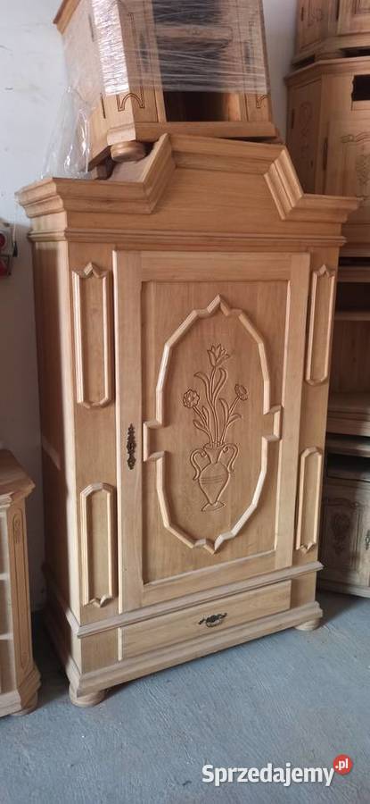 Szafa rzeźbiona z koroną dębowa Szafy i garderoby Bydgoszcz