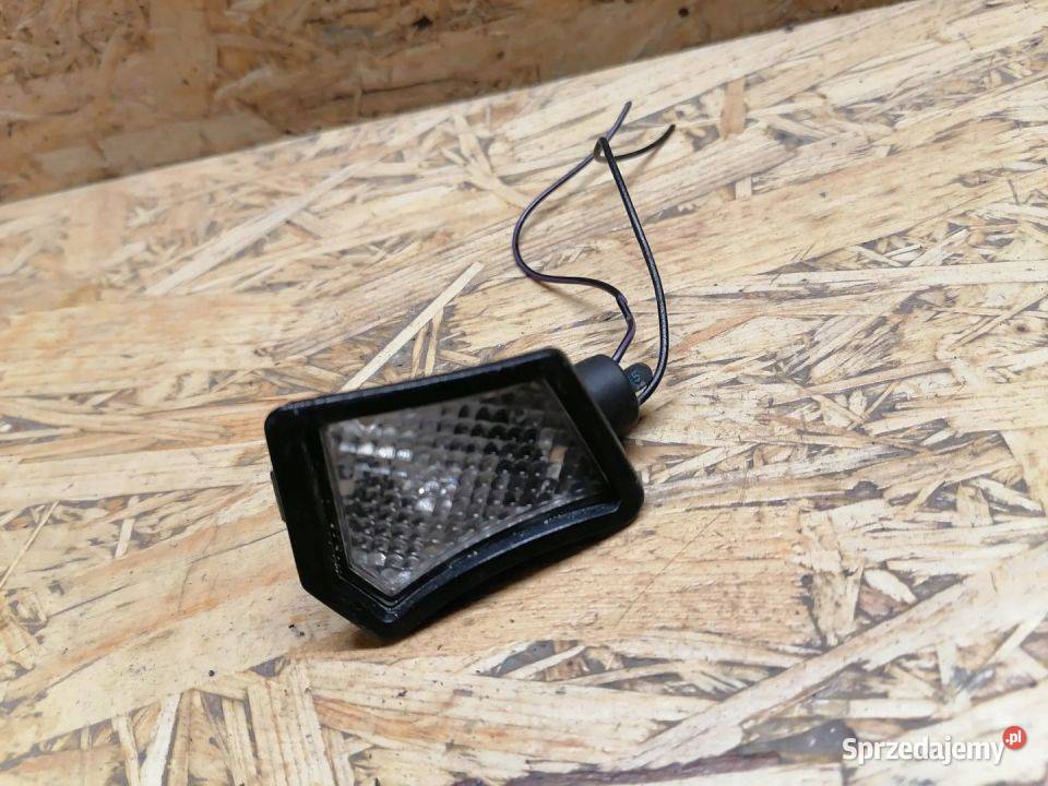 Lampka Dolna Lusterko Prawe Volvo S80 II osobowe Pleszew