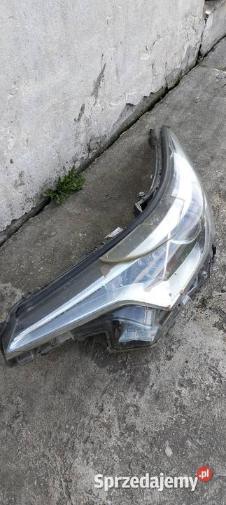 TOYOTA CHR chr Lampa Lewa LED 1619r USZKODZONA Poświętne