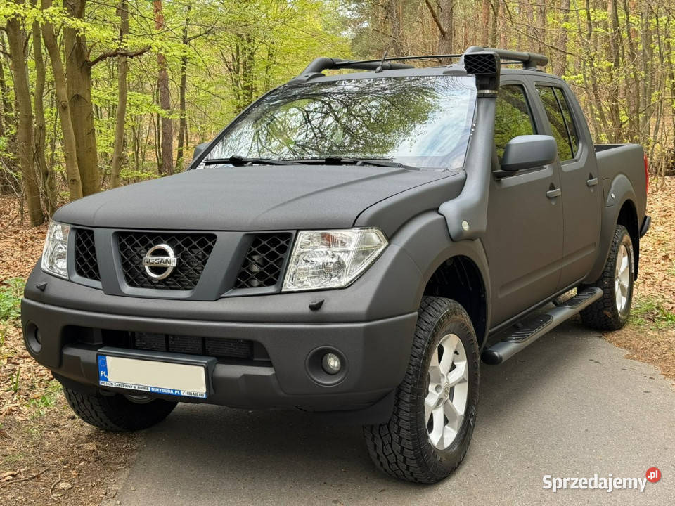 Nissan Navara Pojemność 2500 170 Doinwestowana przyciemniane szyby Widełki