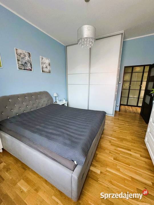 Klimatyczne mieszkanie 3 pokoje 79m2 miejsce Rok budowy 1932 Świdnica