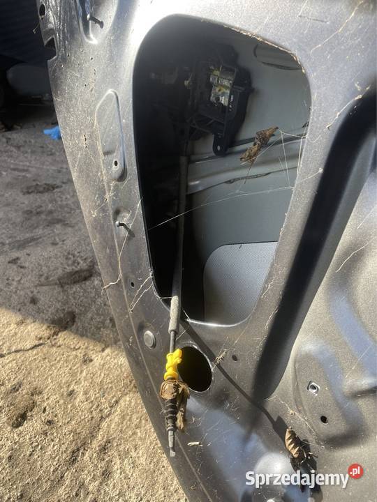 Audi A4 S4 B9 2016 klamka drzwi lewy tył Rok produkcji 2016 Zambrów