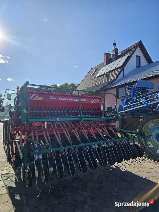 Siewnik nabudowany AgroMasz SN 300 Podedwórze