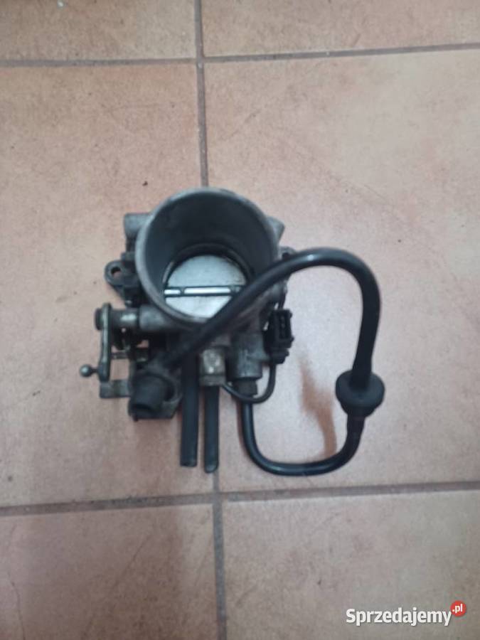 ESCORT 16B 88R PRZEPUSTNICA 86SF9521CA osobowe Pozostałe wielkopolskie Rakoniewice