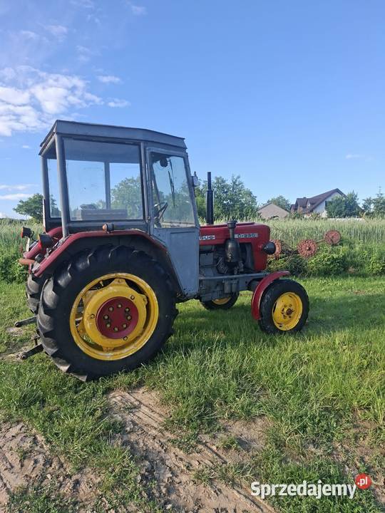 Ciągniki C330 Krajno-Parcele