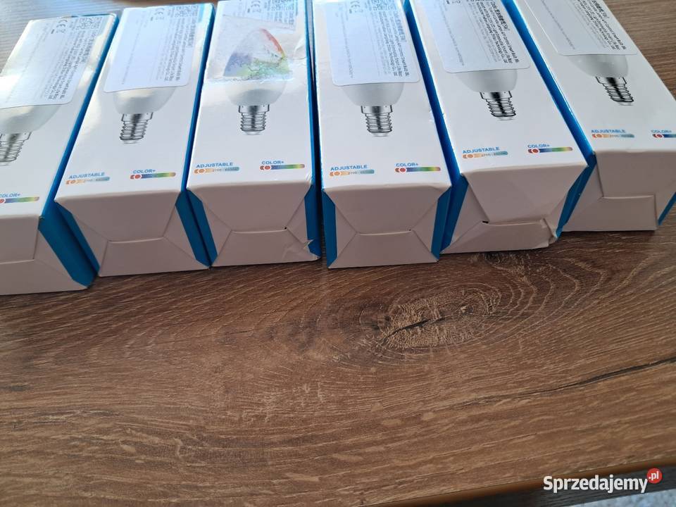 6 żarówek RGB led 220V nowe opakowania są trochę Sandomierz