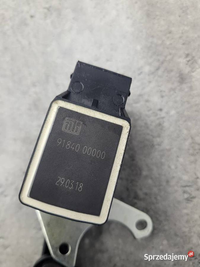 DUCATI MULTISTRADA 1260 S V2 OEM 18 CZUJNIK Nowy Tomyśl