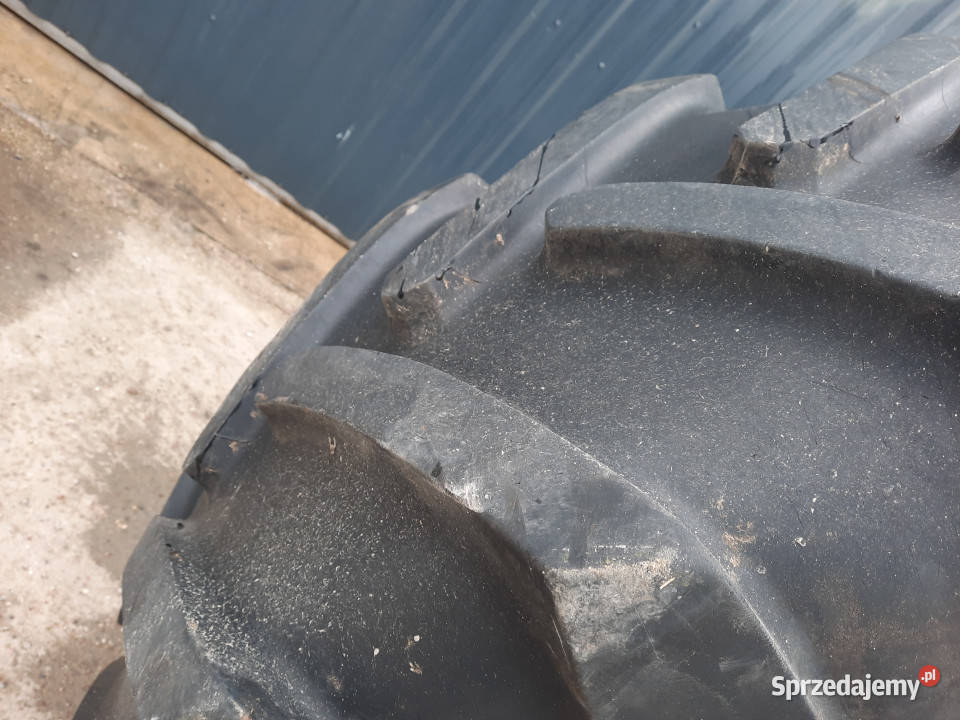 Opony felgi 2 sztuki MICHELIN 65075 R32 245 32 Baliki