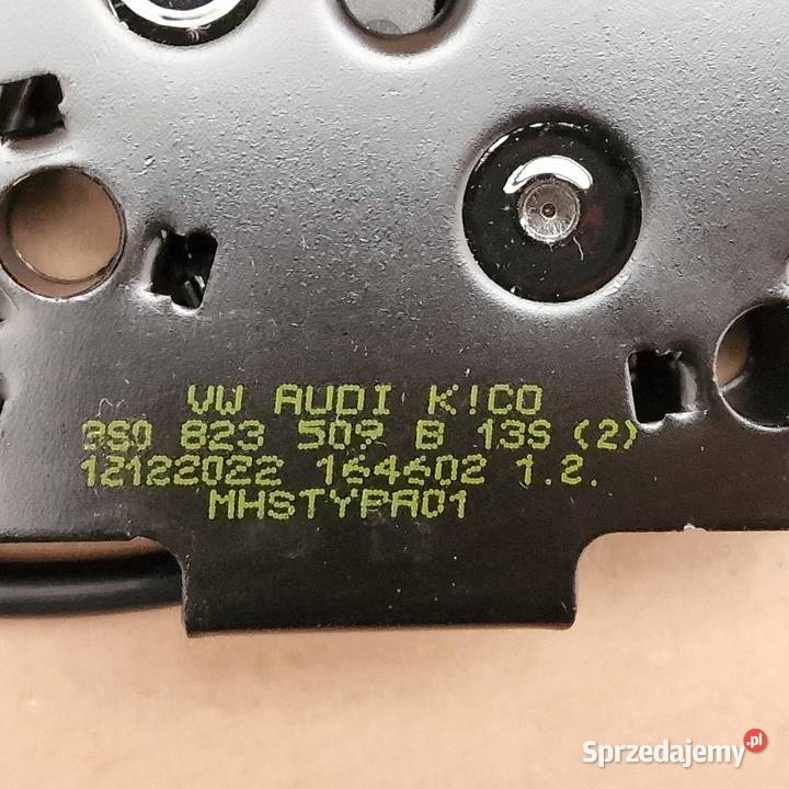 AUDI TT 8S0 VW POLO TCROSS ZAMEK MASKI osobowe Trzciel