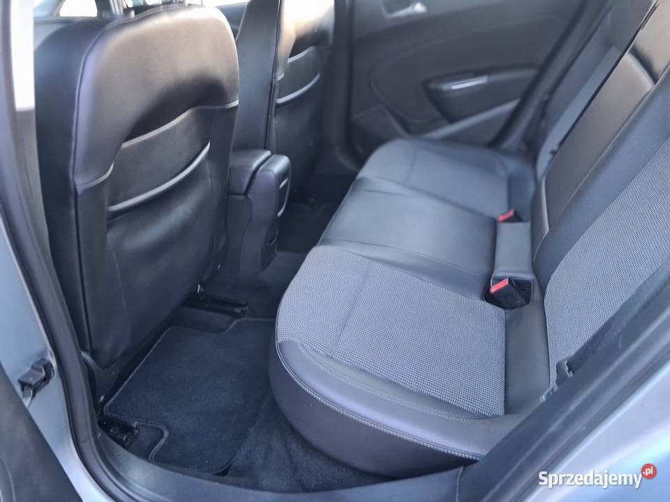 Opel Astra J Cosmo Krajowy 1 rej 2012 170tyskm Astra małopolskie Kraków