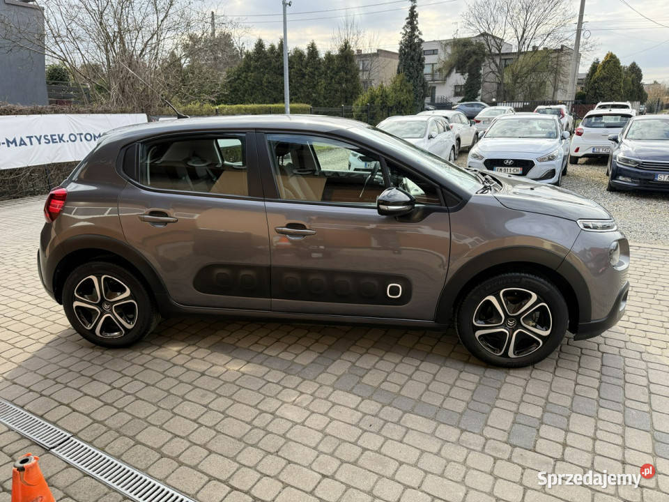 Citroen C3 12 82 Klimatyzacja Navi III 2016 czujnik zmierzchu Orzech