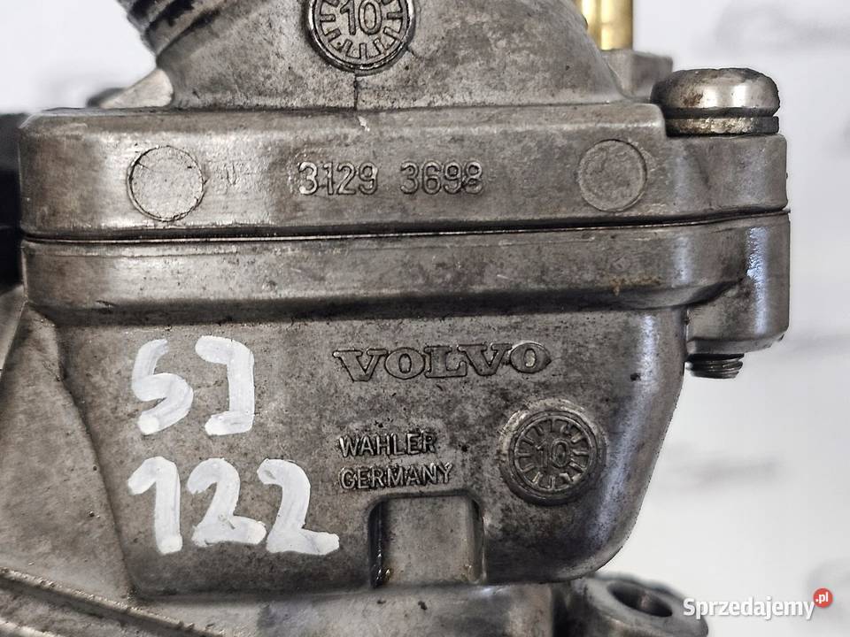 VOLVO XC70 24 D5 D5244T D5244T4 obudowa