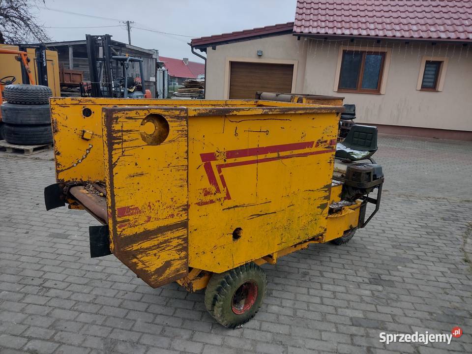 Mini wóz paszowy paszowóz samojezdny vmt 3 Sośno