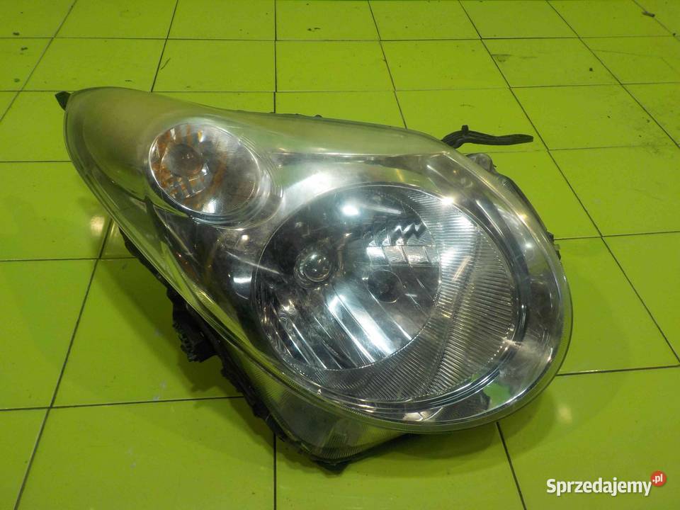 SUZUKI ALTO VII 11r lampa prawa przod mazowieckie