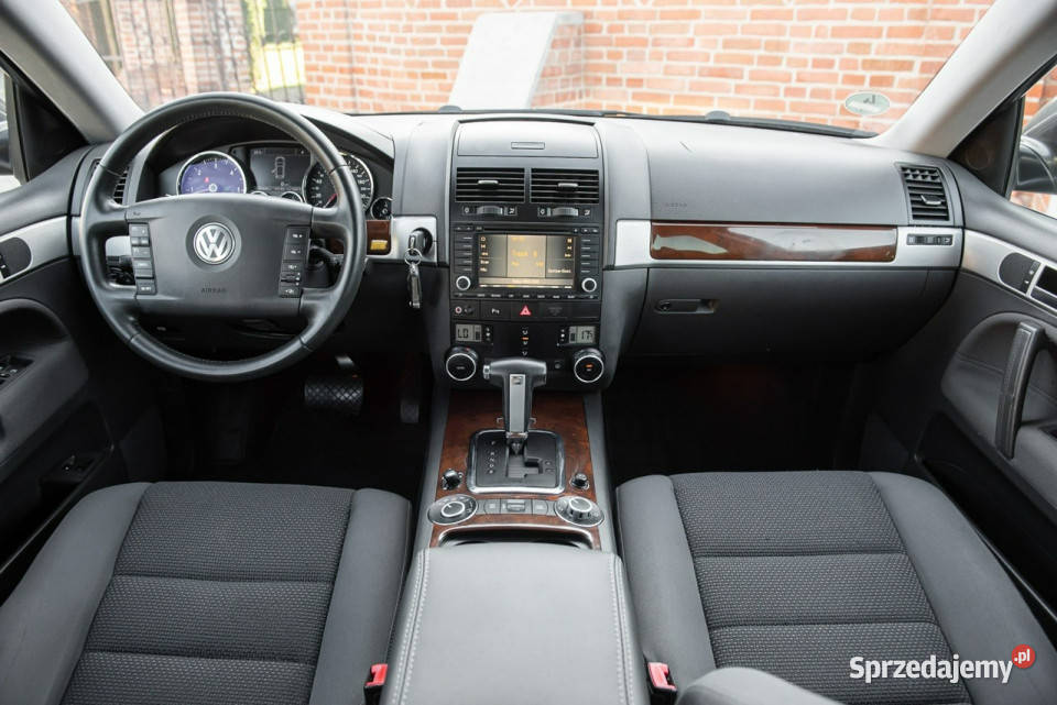 Volkswagen Touareg Lift 4 Motion 30TDI 240 Super szary Touareg Zwoleń