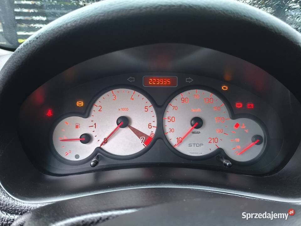 Peugeot 206 14 benzyna KFW 75 2005 przebieg Bolesławiec