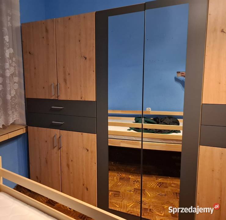 Szafa ośmiodrzwiowa Taiga 272 Meble Lublin sprzedam