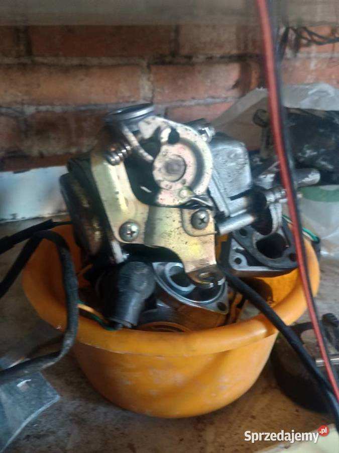 Sprzedam 3 moduły 3 akumulatory i 2 silniki do nieuszkodzony Wierszyno