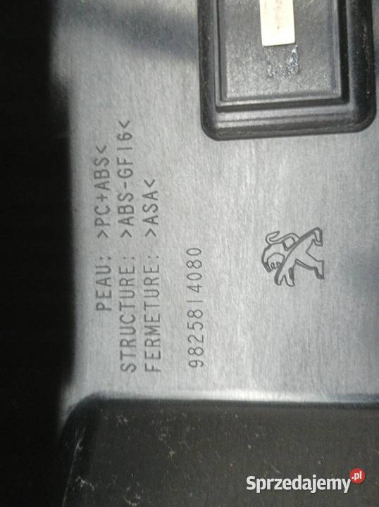 SPOILER LOTKA KLAPY TYŁ ŚWIATŁO STOP Peugeot Rok produkcji 2024
